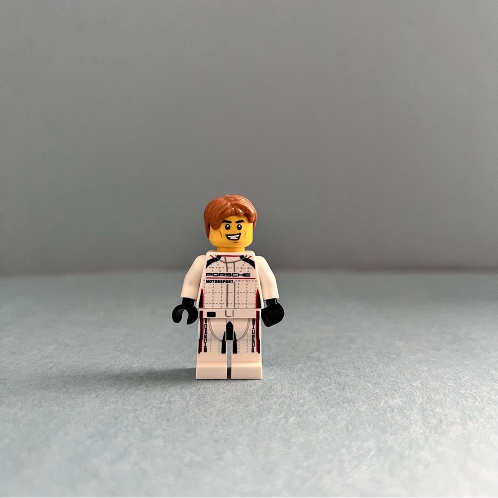 LEGO Speed Champions Porsche 963 Driver Minifigure
